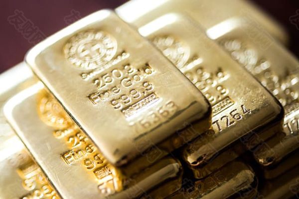 2025年02月11日:﻿黄金交易商在关税动荡中折价出售英国央行金条
